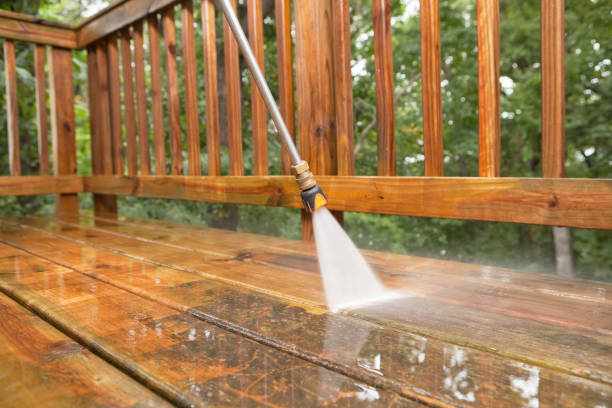 Best Garage Pressure Washing  in Cove Creek, NC